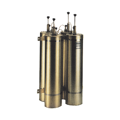 Duplexer Pasa Banda-Rechazo de Banda, 144-174 MHz, 4 Cavidades de 6.625" Diámetro, 500 KHz, 400 Watt, BNC Hembras.
