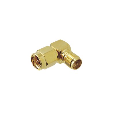 Adaptador en Ángulo Recto, de Conector SMA Macho a SMA Hembra Inverso, Oro/ Oro/ Teflón.