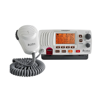 Radio móvil marino VHF clase D con función de megafonía y grabador automático de 20 segundos de audio recibido. cuenta con los canales Internacionales, de Canadá y Estados Unidos