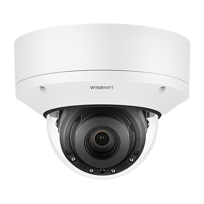 Cámara Domo 2MP con IA, Antivandalica / Lente Motorizado de 4.38 A 9.33mm / P-Iris, WDR 120dB / Ranura SD / IP66 IP67 IP6K9K IK10+ NEMA4X