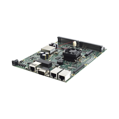 (RB800) RouterBOARD, 3 puertos Gigabit, 4 ranuras miniPCI de expansión para ofrecer un MIMO 8x8