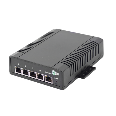 Switch para Aplicación Solar, 4 Puertos PoE 802.3 af/at 10/100/1000 Mbps y un Puerto de Datos, Entrada 12-24 Vcc